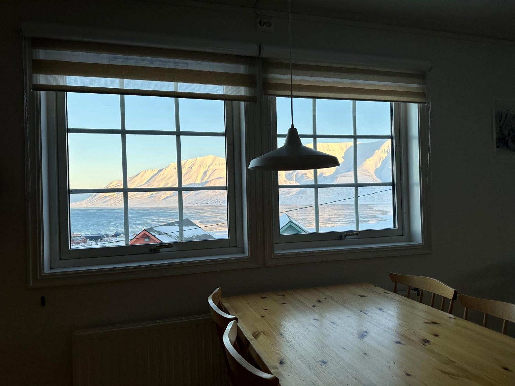 Haugen Pensjonat Svalbard Longyearbyen Kamer foto