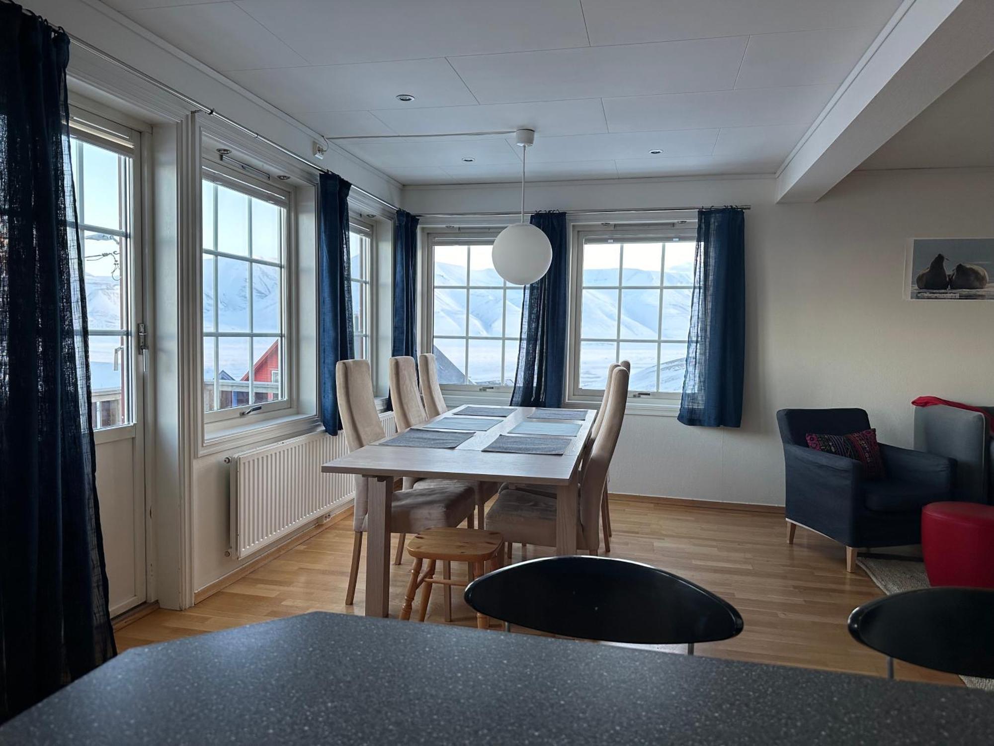 Haugen Pensjonat Svalbard Longyearbyen Kamer foto